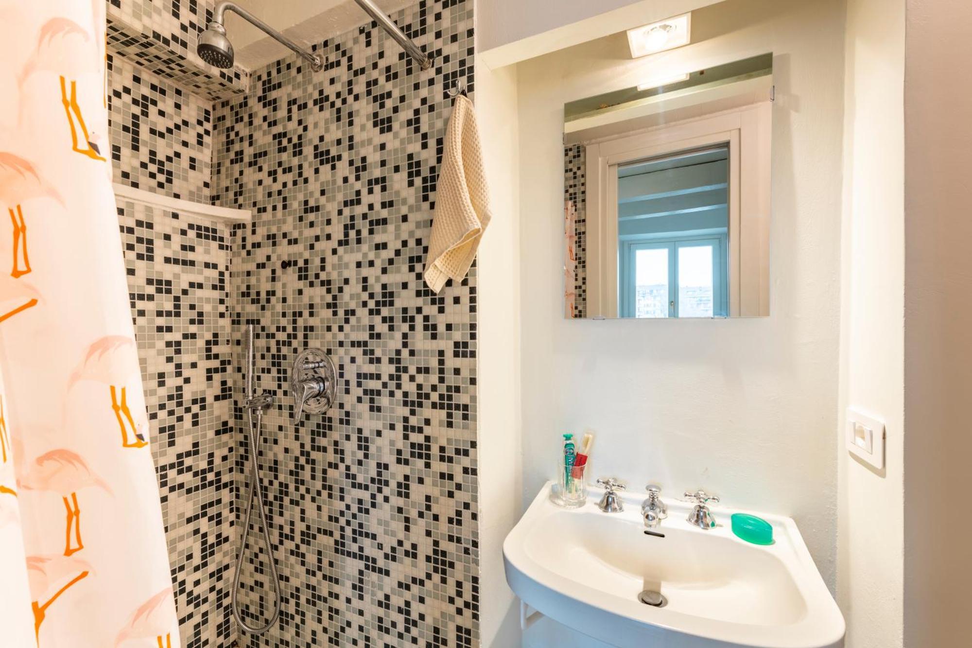 Large & Comfy - A Few Steps From The Duomo * Milan